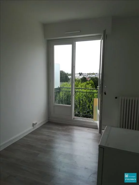 location-appartement-1-piece-chatenay-malabry-83867149