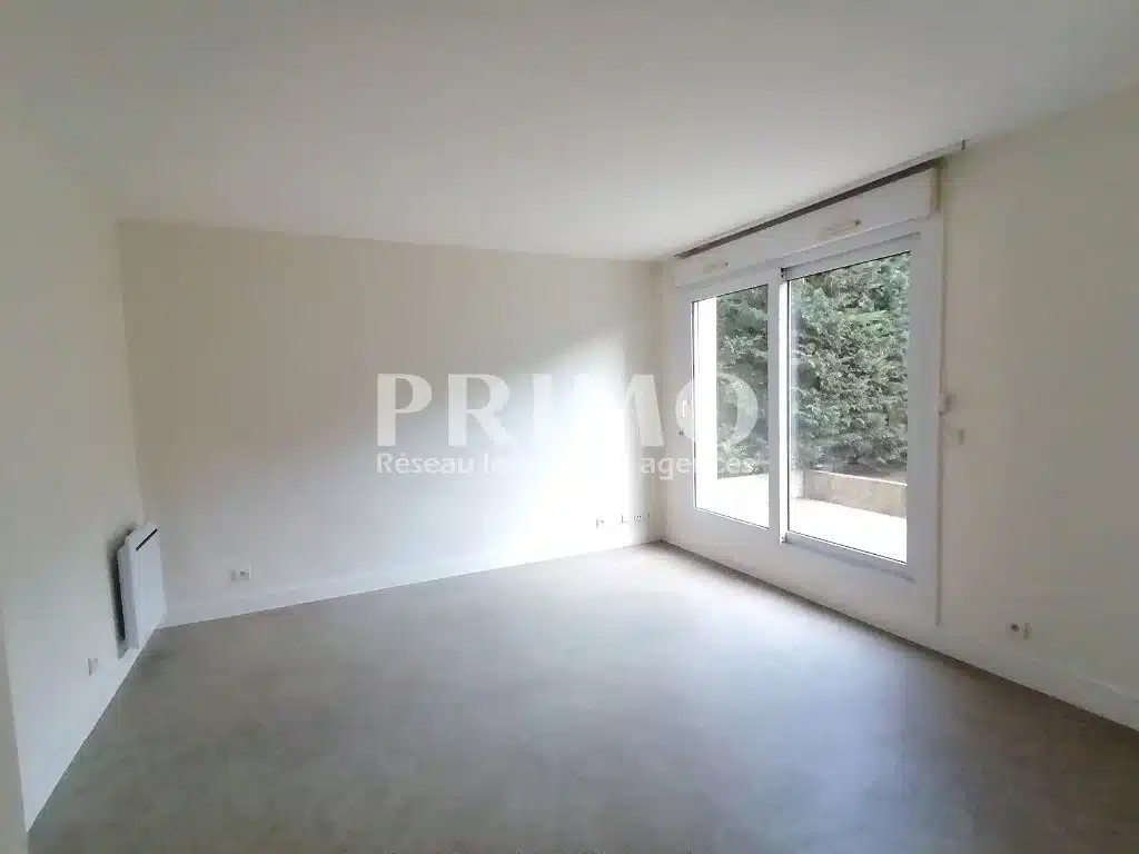 location-appartement-1-piece-chatenay-malabry-83873124