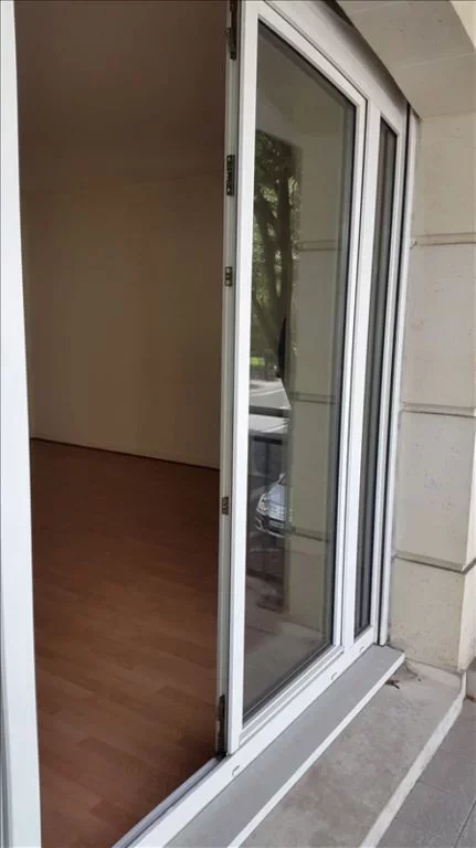 vente-appartement-2-rooms-le-plessis-robinson-83876879
